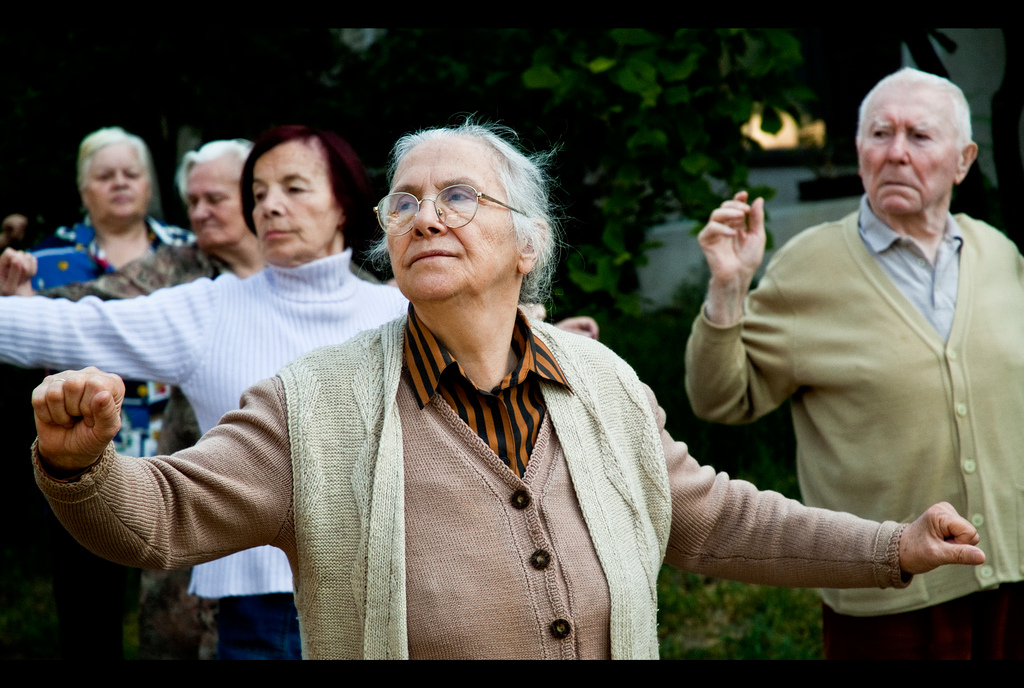 caring-for-your-elders-how-to-choose-a-nursing-home-the-daily-dose